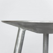 SPADE BAR STOOL / ALUMINIUM