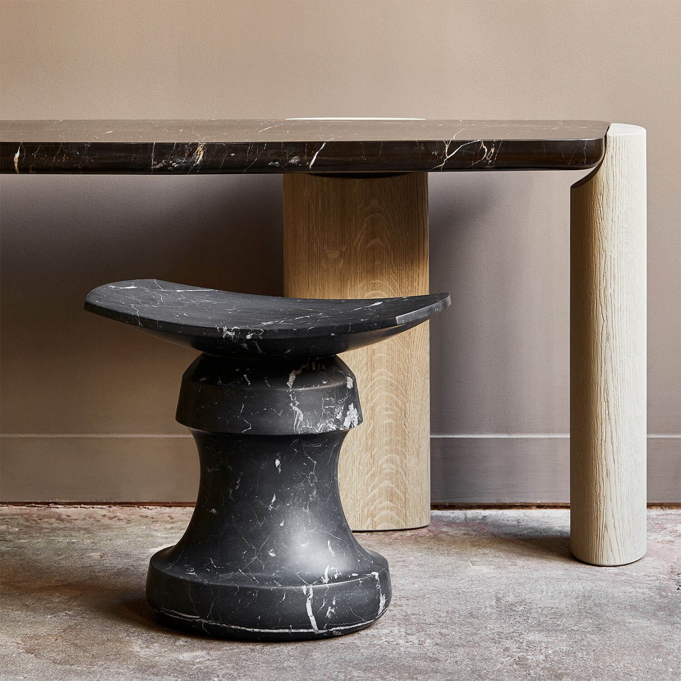 Roi stool - marble edition