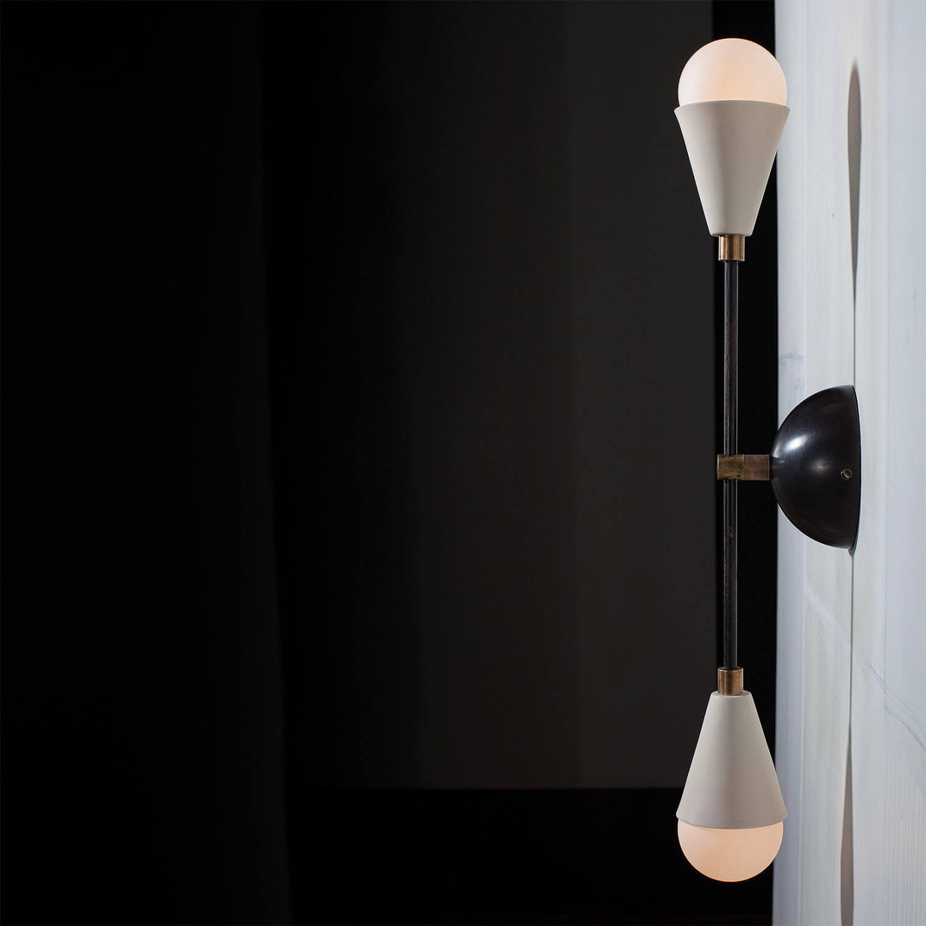 DYAD SCONCE