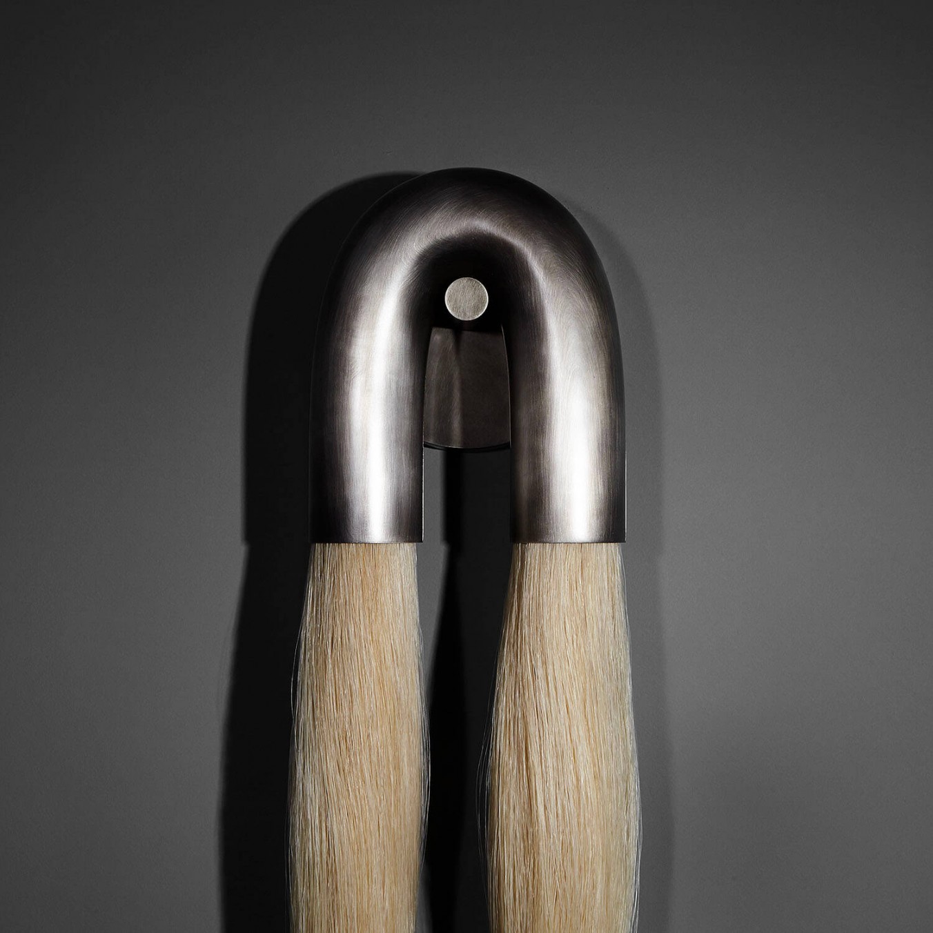 HORSEHAIR SCONCE