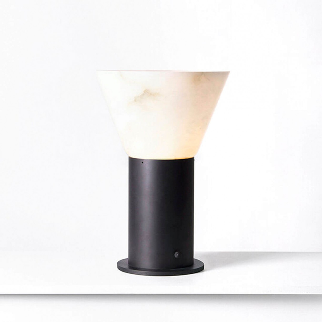 Lara table lamp