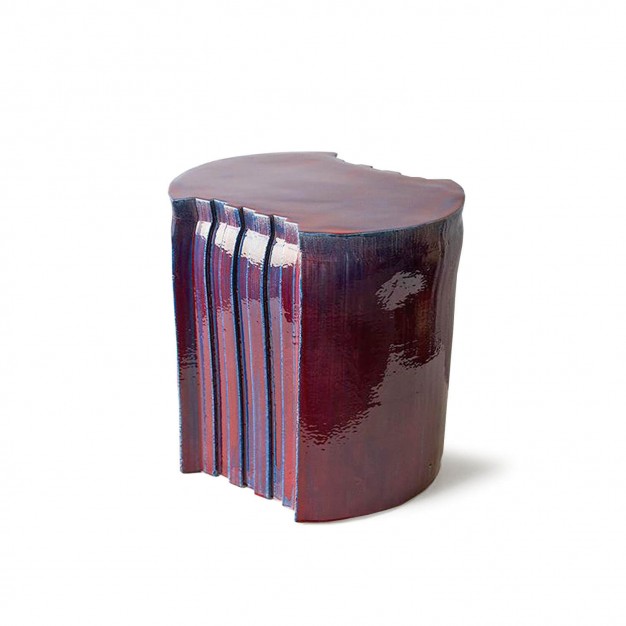 pressed stool with resin | model 4