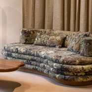 OOL 240 Sofa