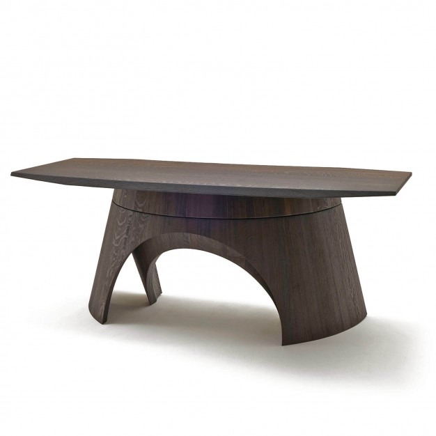 UTO desk